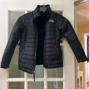 The NorthFace Reversible Puffer Coat. Size Medium. Color Black.